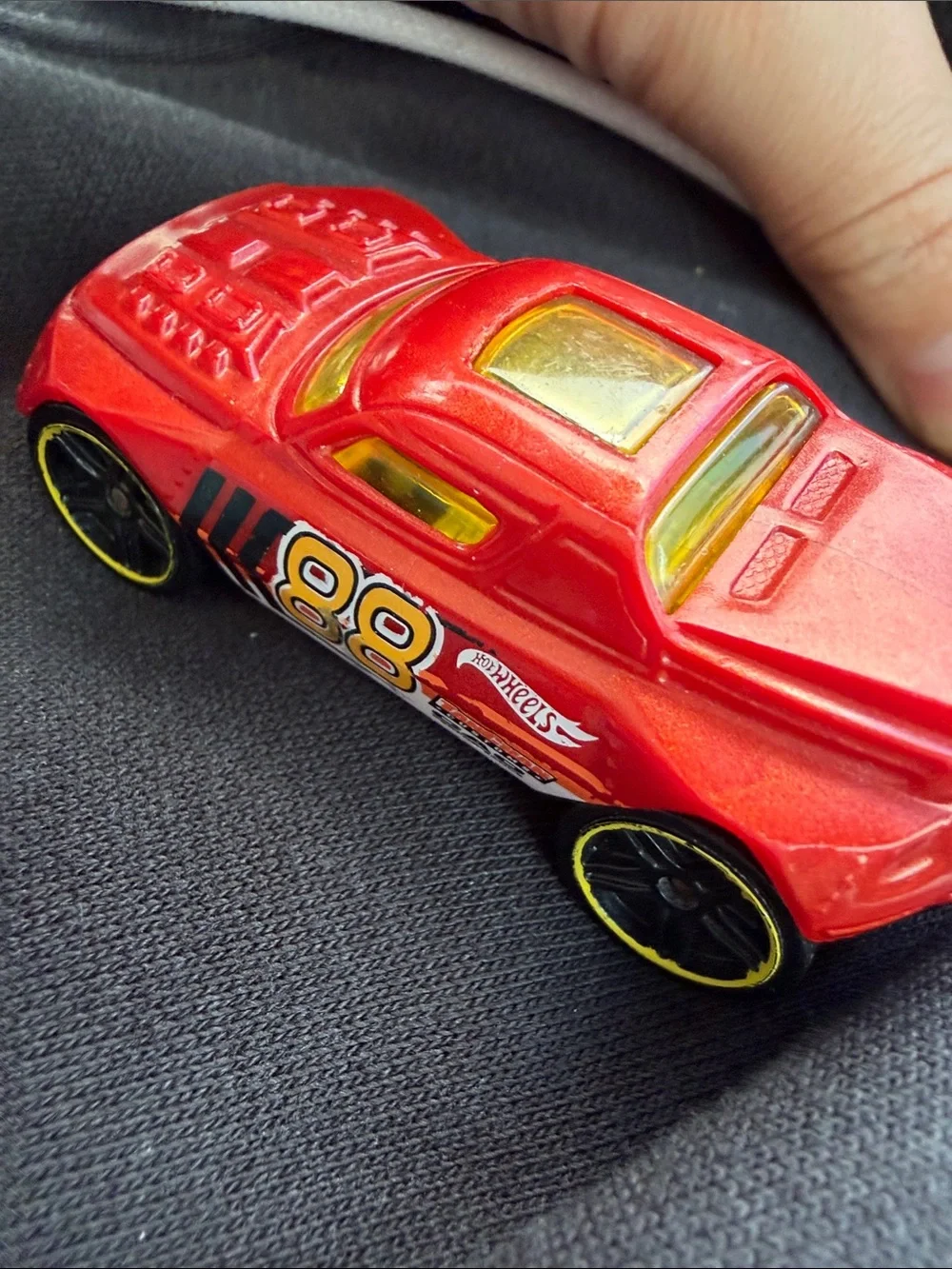 Model: RD-08 (1:64 scale die-cast)